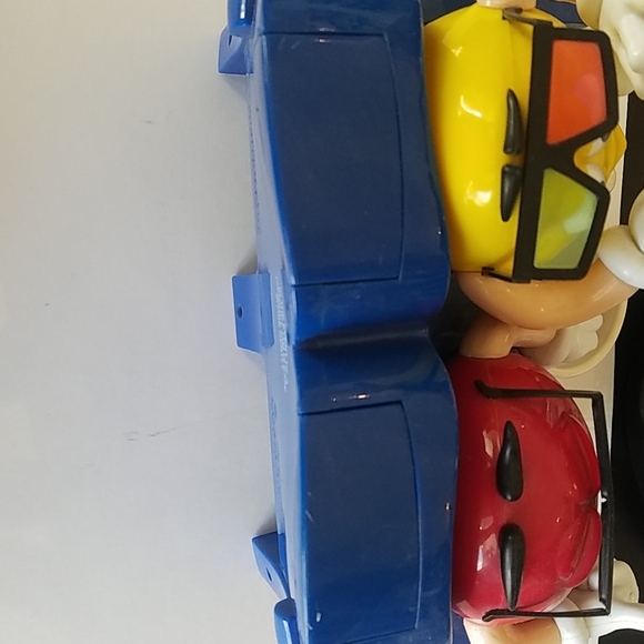 Collectible m&m candy dispenser - Picture 6 of 6